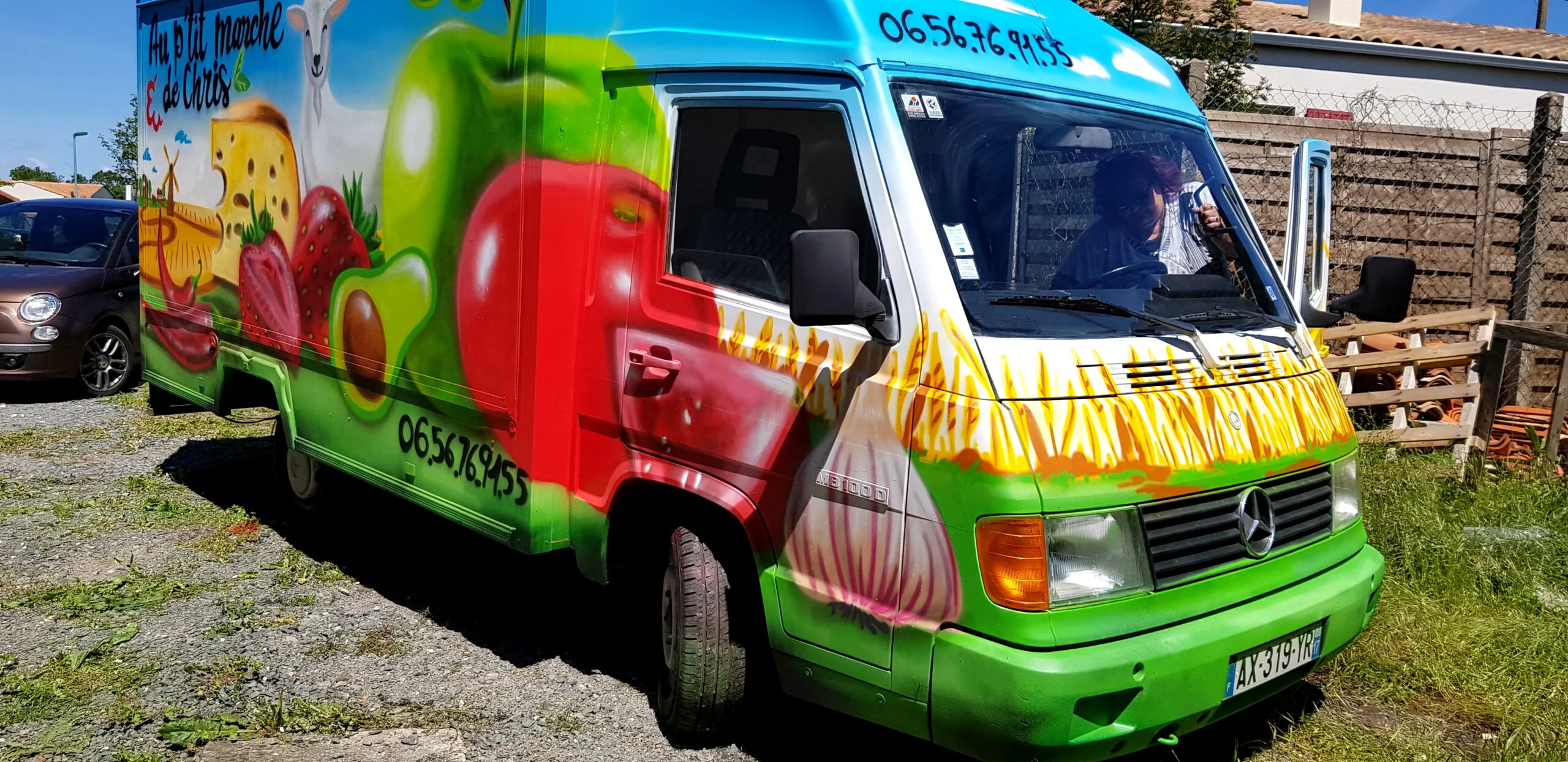 camion décoré street art