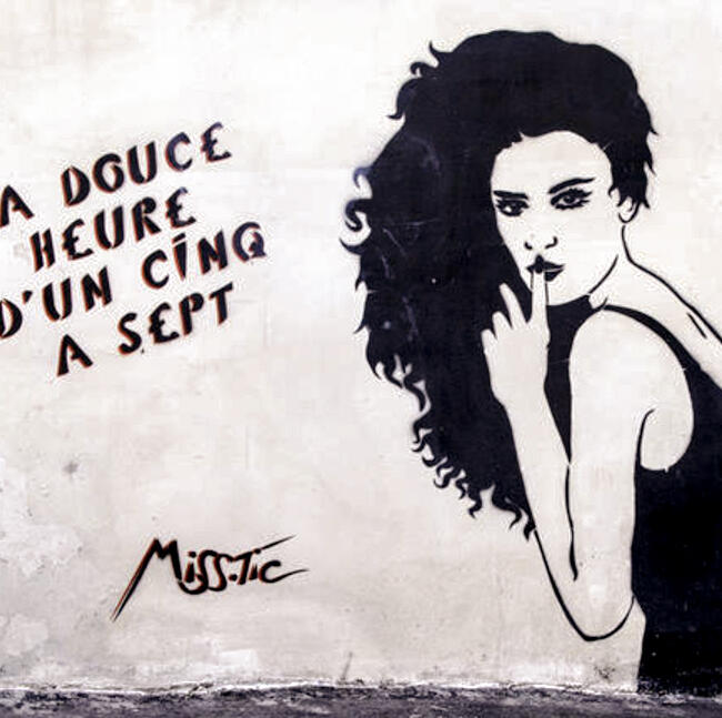 Misstic graffiti street-art à Paris