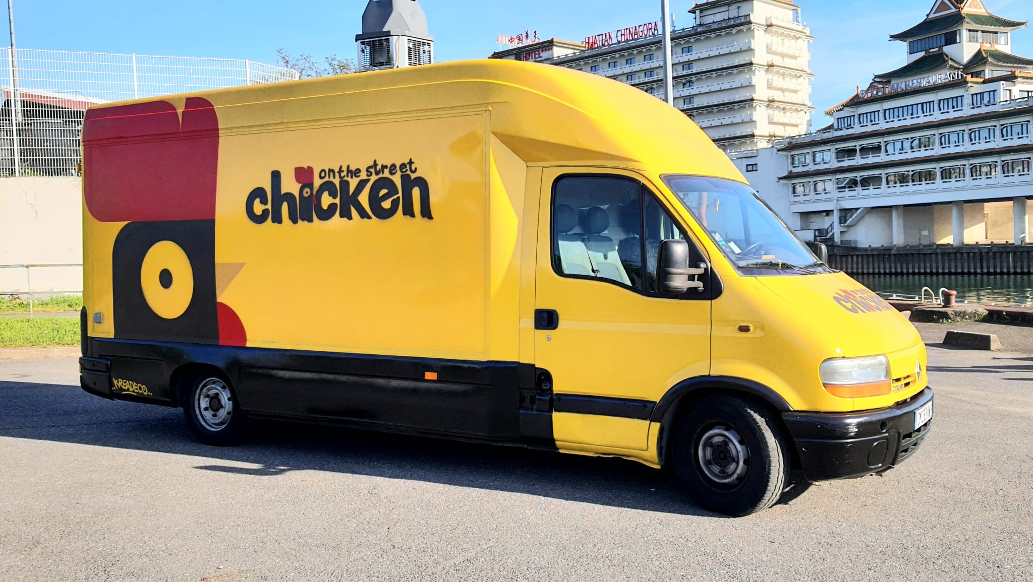 Food truck camion street art décoratio urbaine
