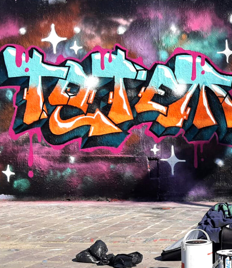 Atelier d'initiation au graffiti street-art à Paris - cours privé avec Totem