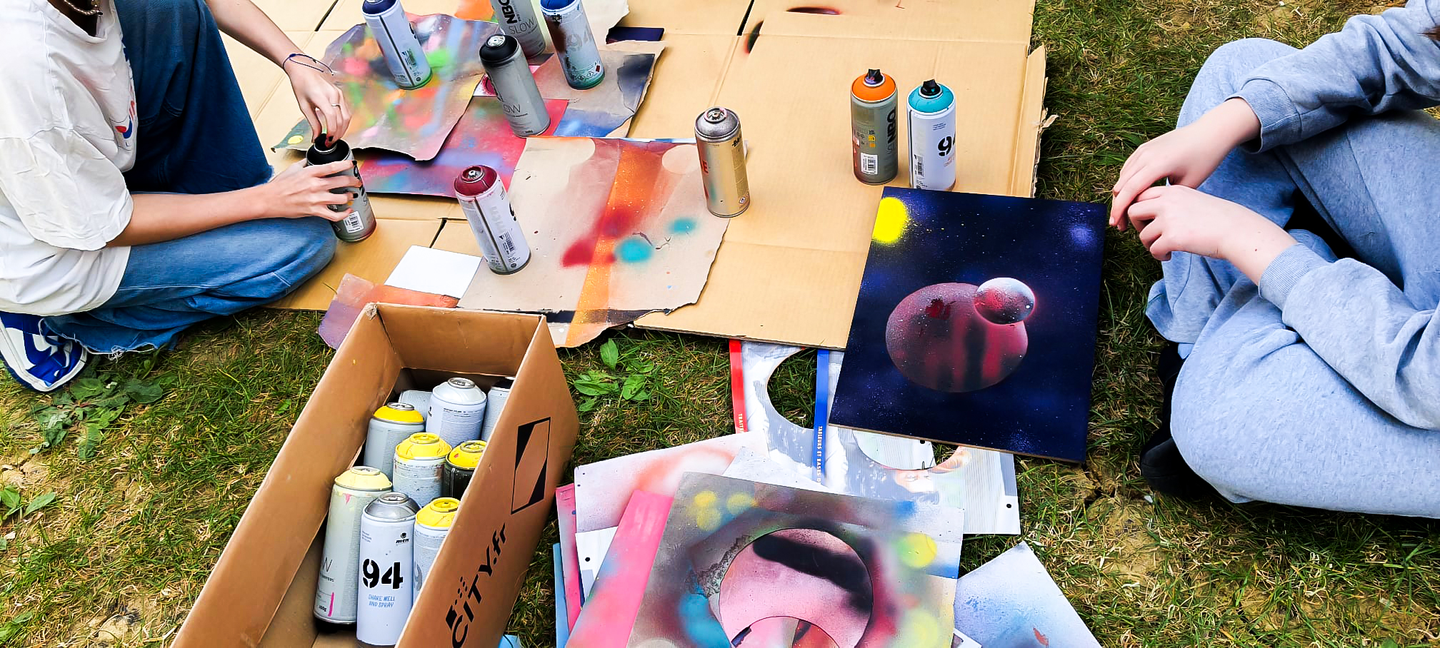 Atelier graff : street-art enseigne et space-painting au SAJ de Fontenay le comte