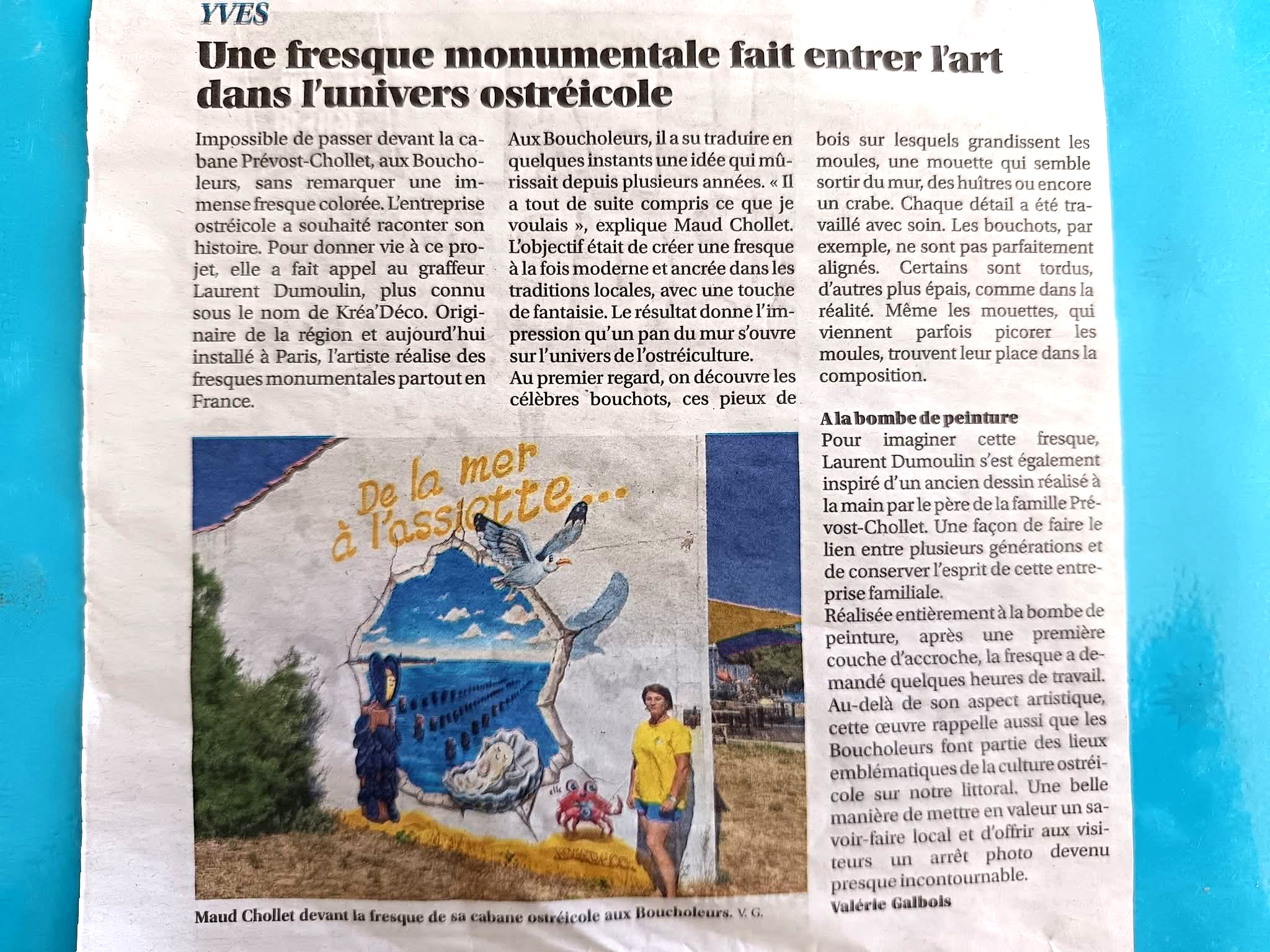 Article de journal de la fresque graffiti aux boucholeurs